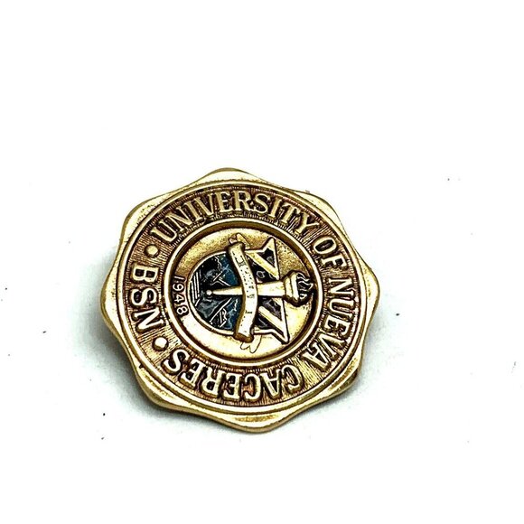 University of Nueva Caceres BSN 1948 Vintage Nursing 10k Yellow Gold Pin… - Picture 7 of 9